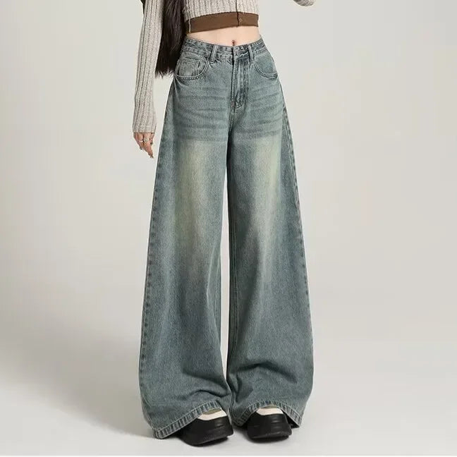 Lune London | High-waisted baggy jeans for women - Casual style