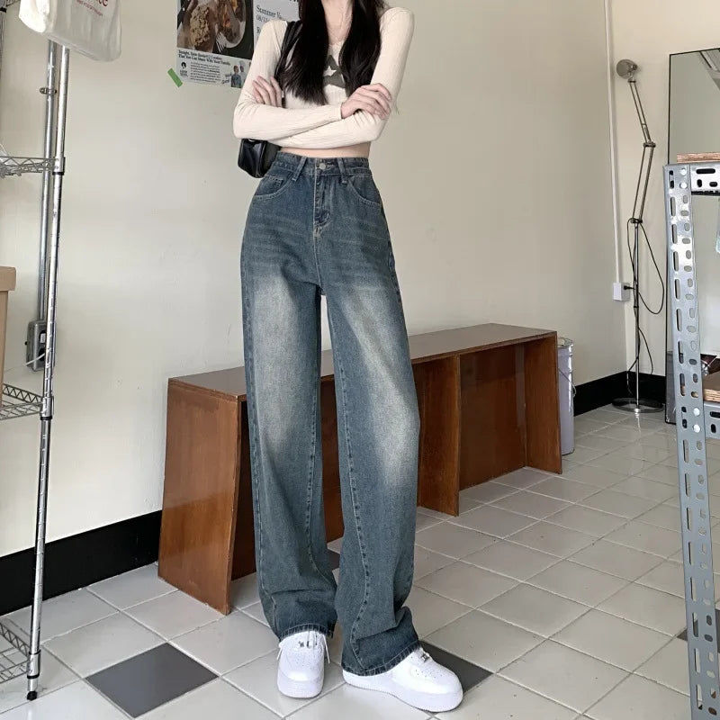 Lune London | Retro Style Baggy Jeans for Women - Vintage Design