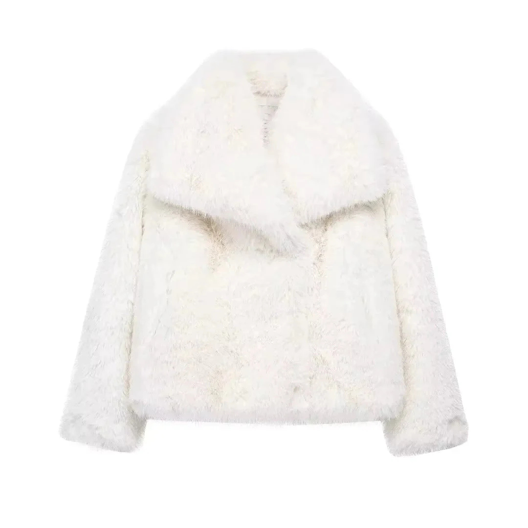 Lune London | Elegant Faux Fur Jacket