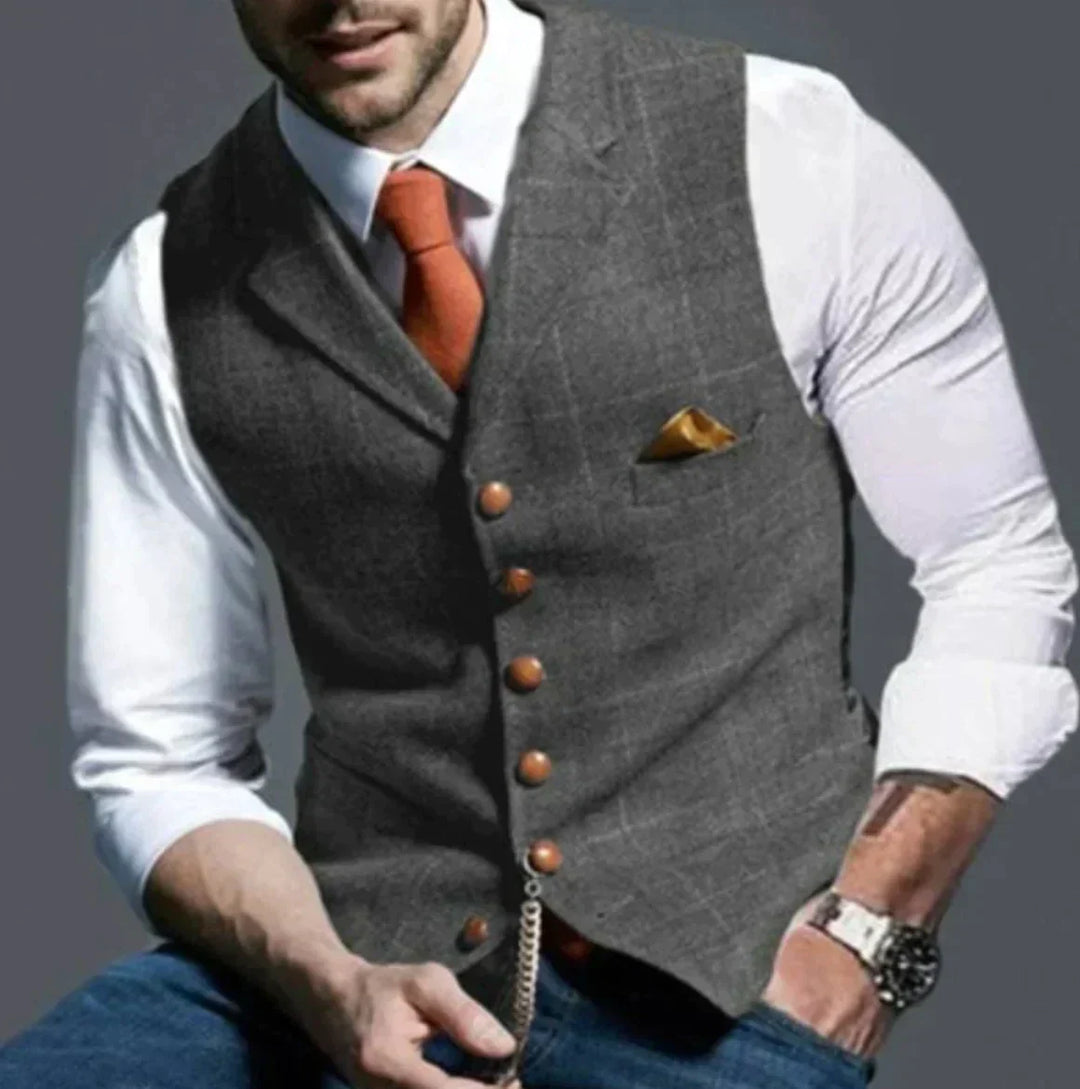 Lune London | Elegant Vest for Men Versatile & Modern