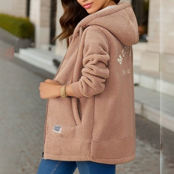 Lune London | Elegant and warm fleece jacket for winter