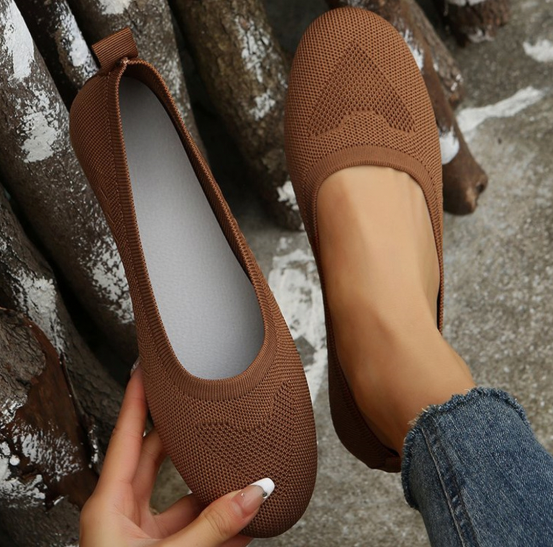 Lune London | Breathable Orthopedic Shoes with Low Heel and Corrective Function