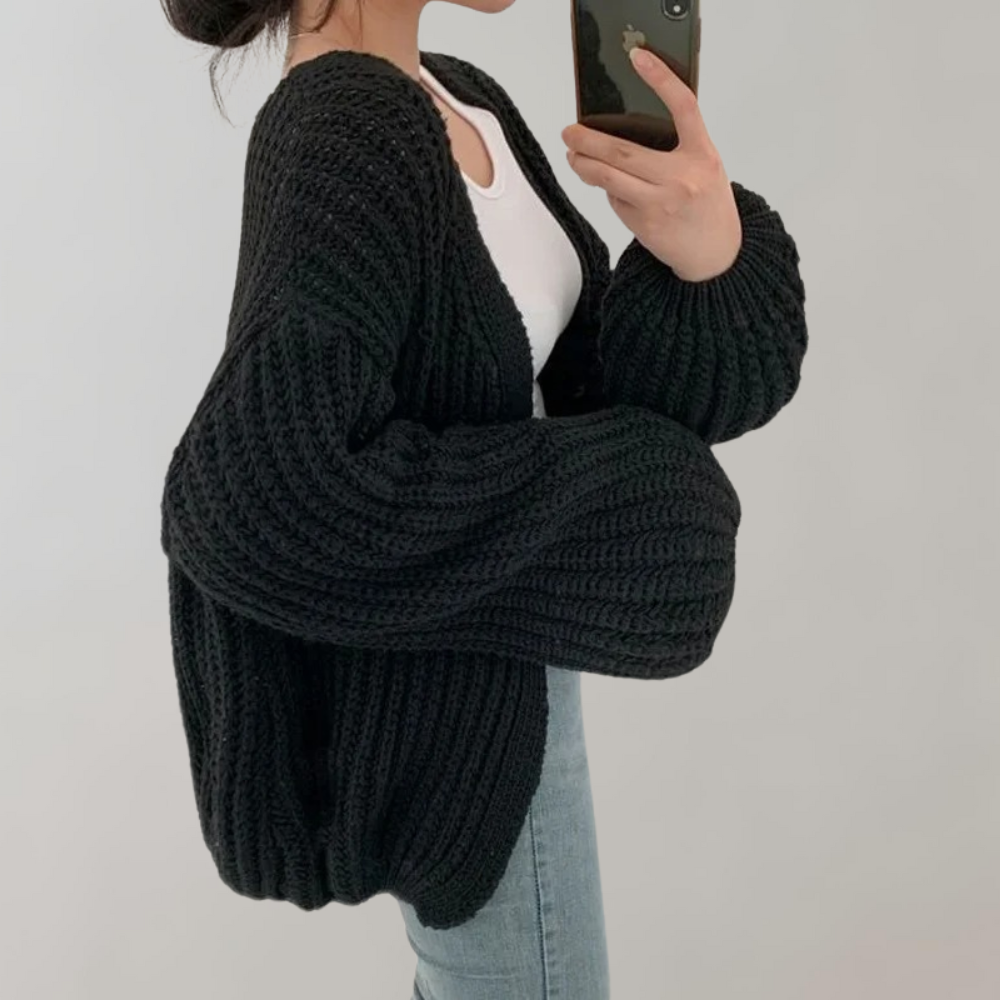 Lune London | Comfortable Long-Sleeved Cardigan for Women