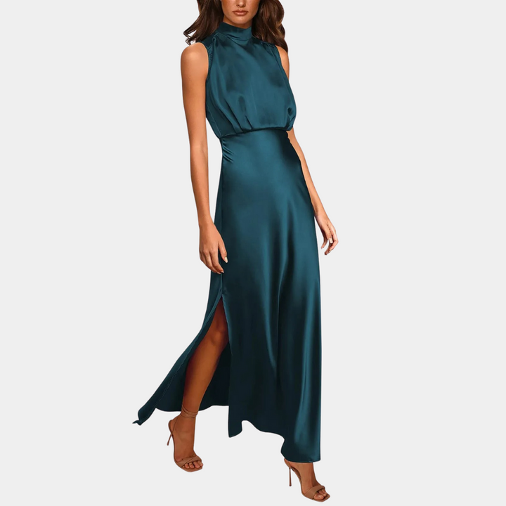 Lune London | Elegant women's dress with slit
