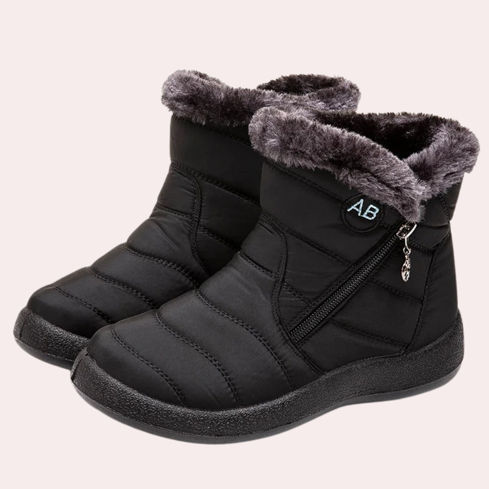 Lune London | Boots - Warm lined, quilted design - Zipper & non-slip sole