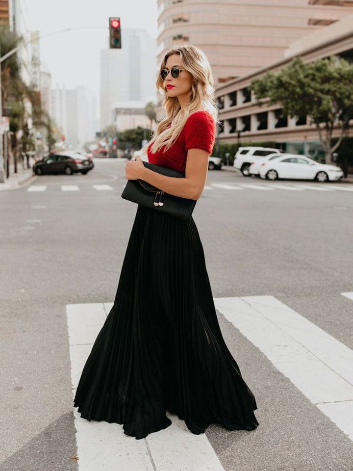 Lune London | Fashionable Pleated Skirt