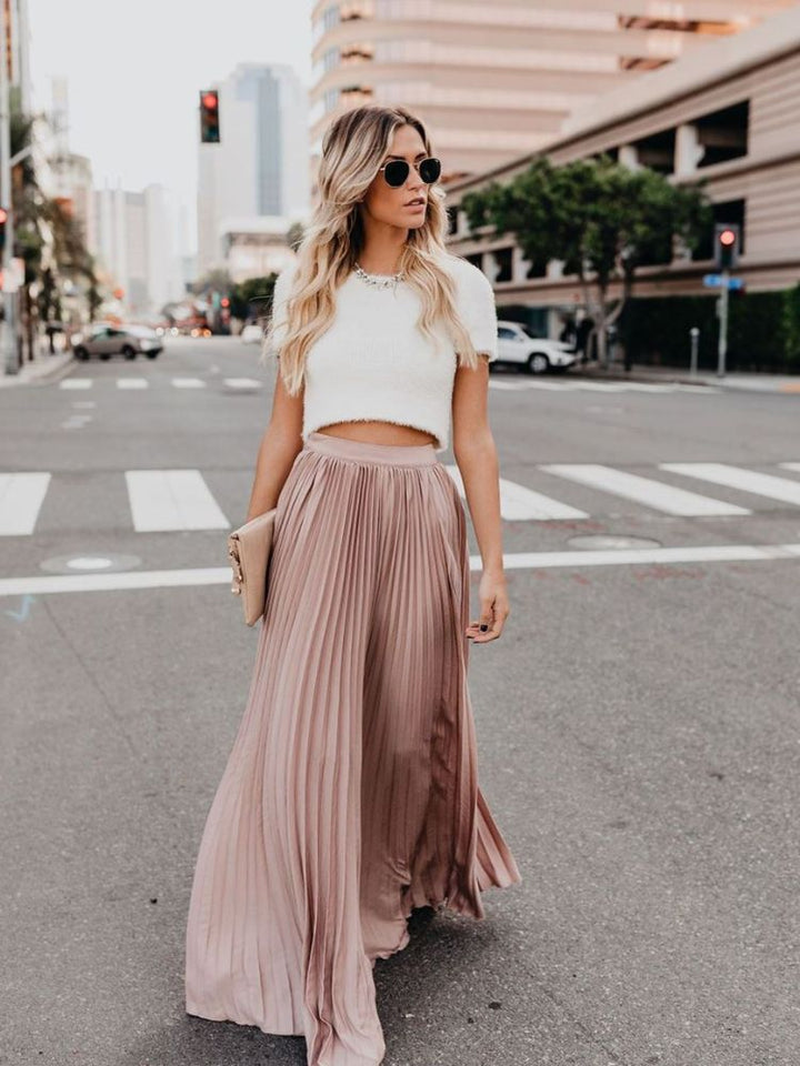 Lune London | Fashionable Pleated Skirt