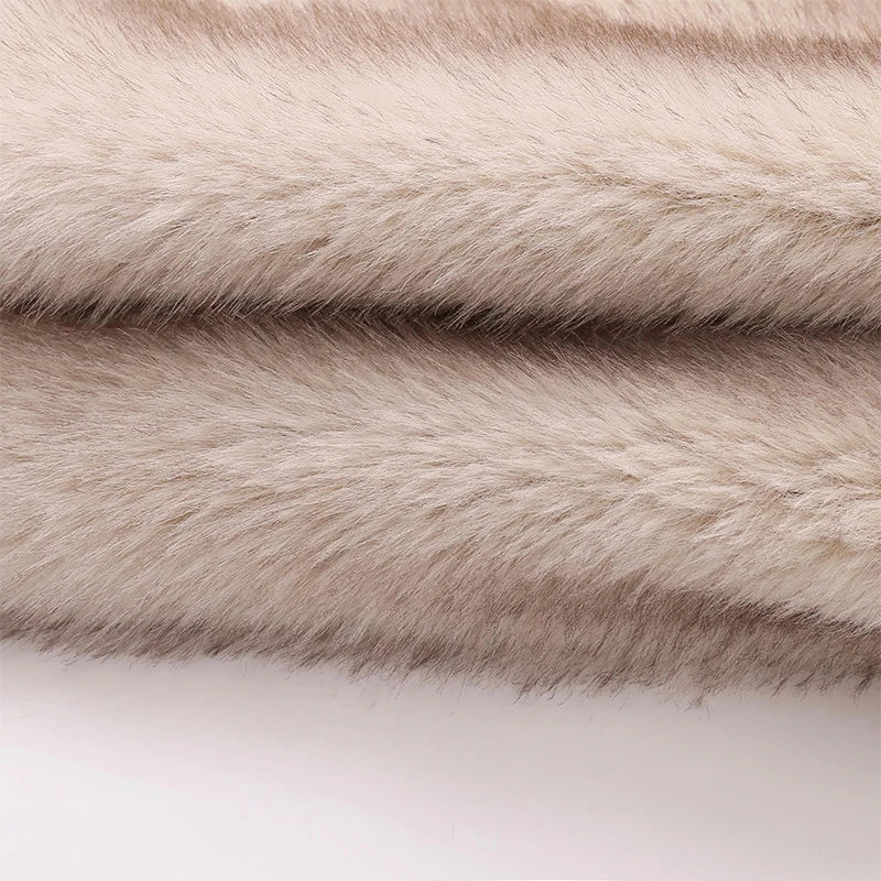 Lune London | Faux fur jacket in black and gray
