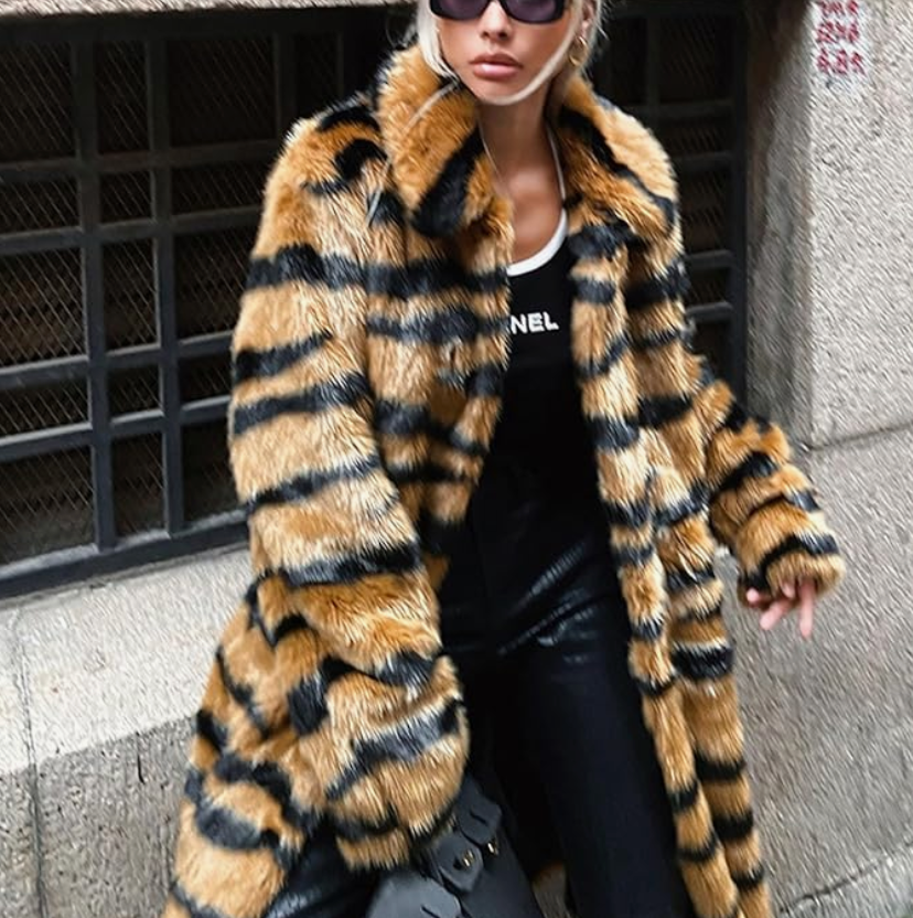 Lune London | Longer fur coat for women with animal print - Luxurious and stylish winter design