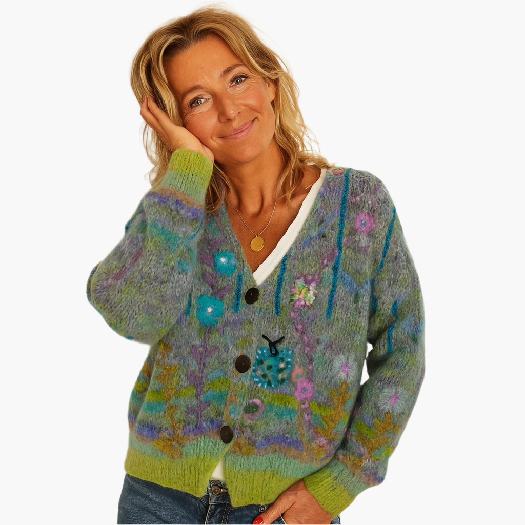 Lune London | Boho style knit jacket with floral accents - Comfortable and trendy cardigan for leisure and everyday use