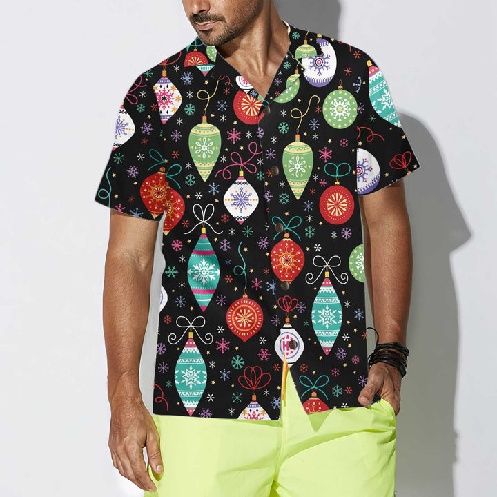 Lune London | Christmas Decoration Hawaiian Shirt, Fun Christmas T-shirt for Men