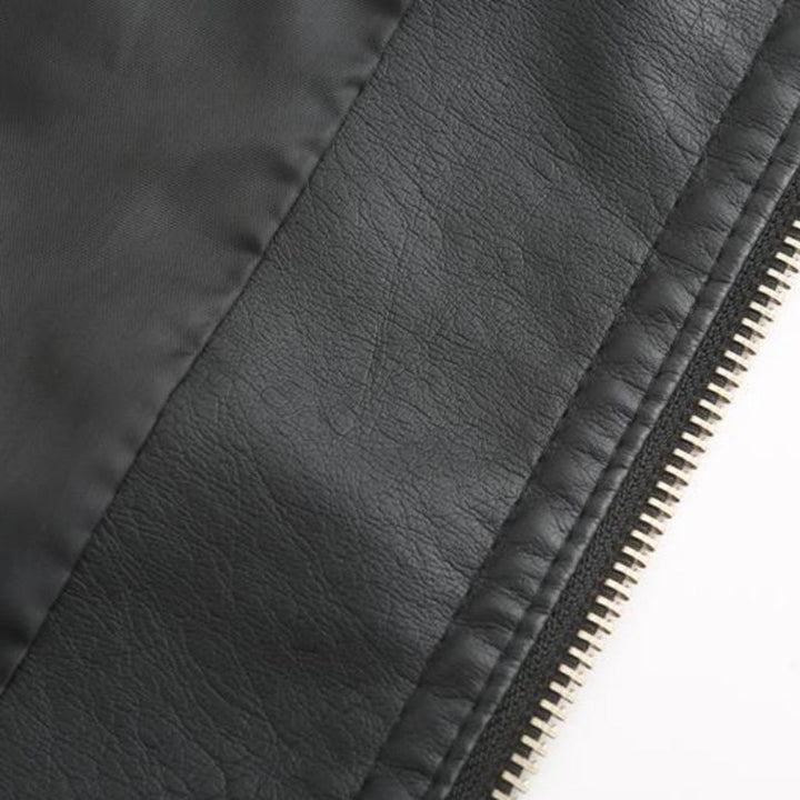 Chic und Stil | Elegant leather jacket for women in genuine leather