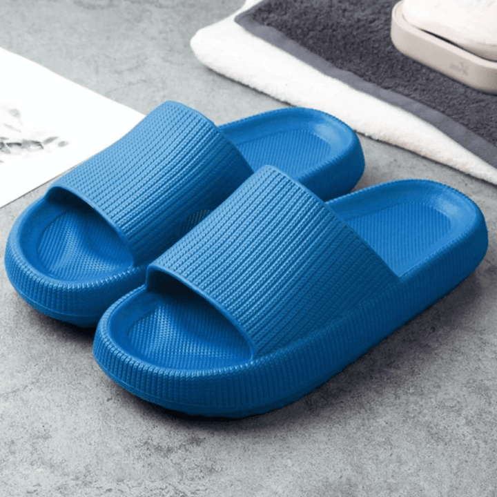 Lune London | Soft and Comfortable Slippers