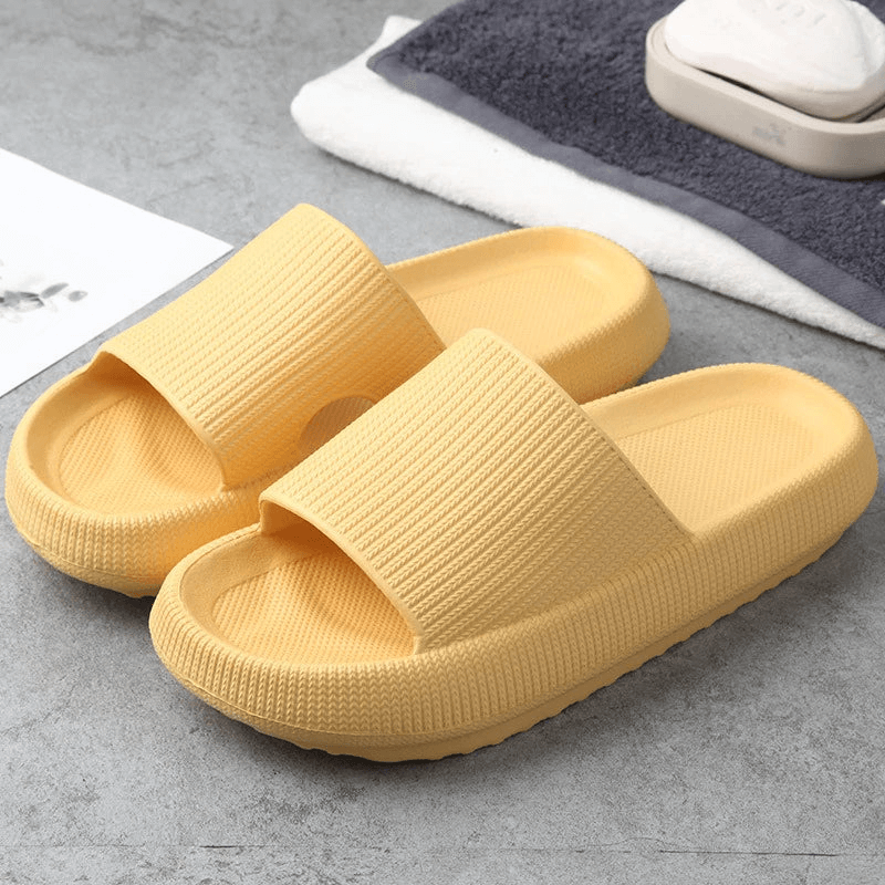 Lune London | Soft and Comfortable Slippers