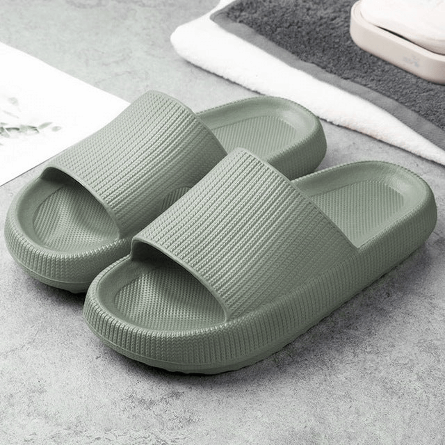 Lune London | Soft and Comfortable Slippers
