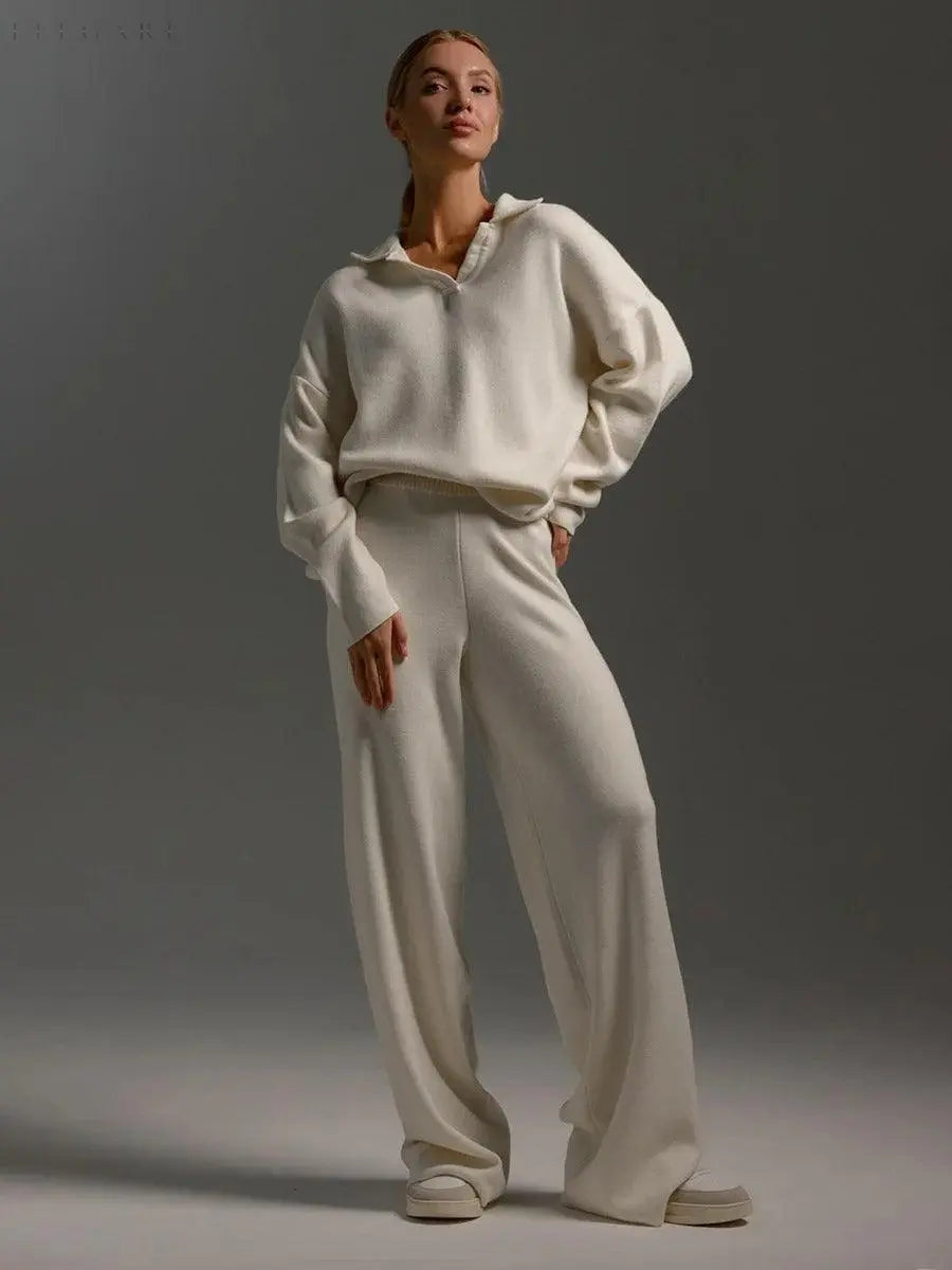 Lune London | Warm Knitted Jogging Set for Women