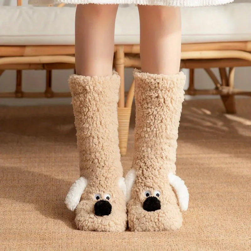 Lune London | Winter plush non-slip socks with animal pattern for kids and adults