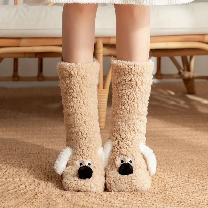Lune London | Winter plush non-slip socks with animal pattern for kids and adults