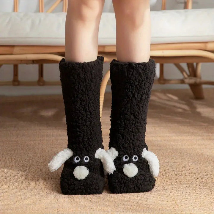 Lune London | Winter plush non-slip socks with animal pattern for kids and adults