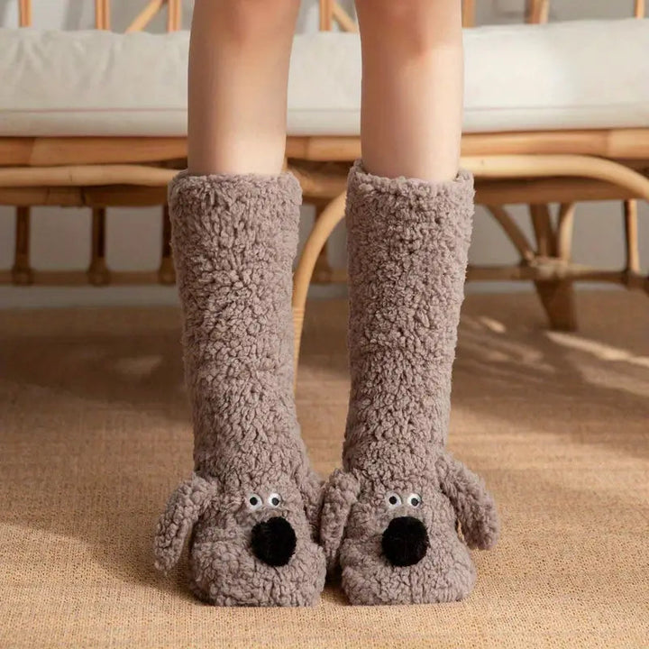 Lune London | Winter plush non-slip socks with animal pattern for kids and adults