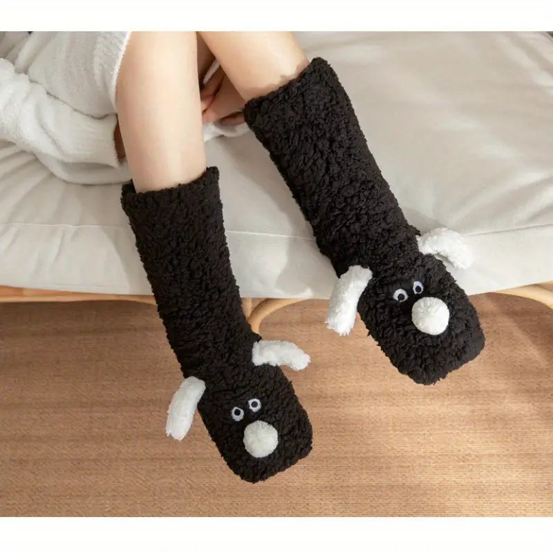 Lune London | Winter plush non-slip socks with animal pattern for kids and adults