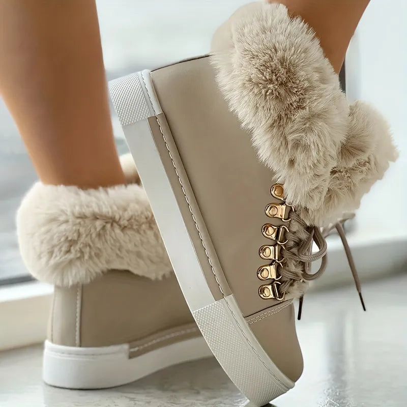 Lune London | Detail lined ankle boots with laces