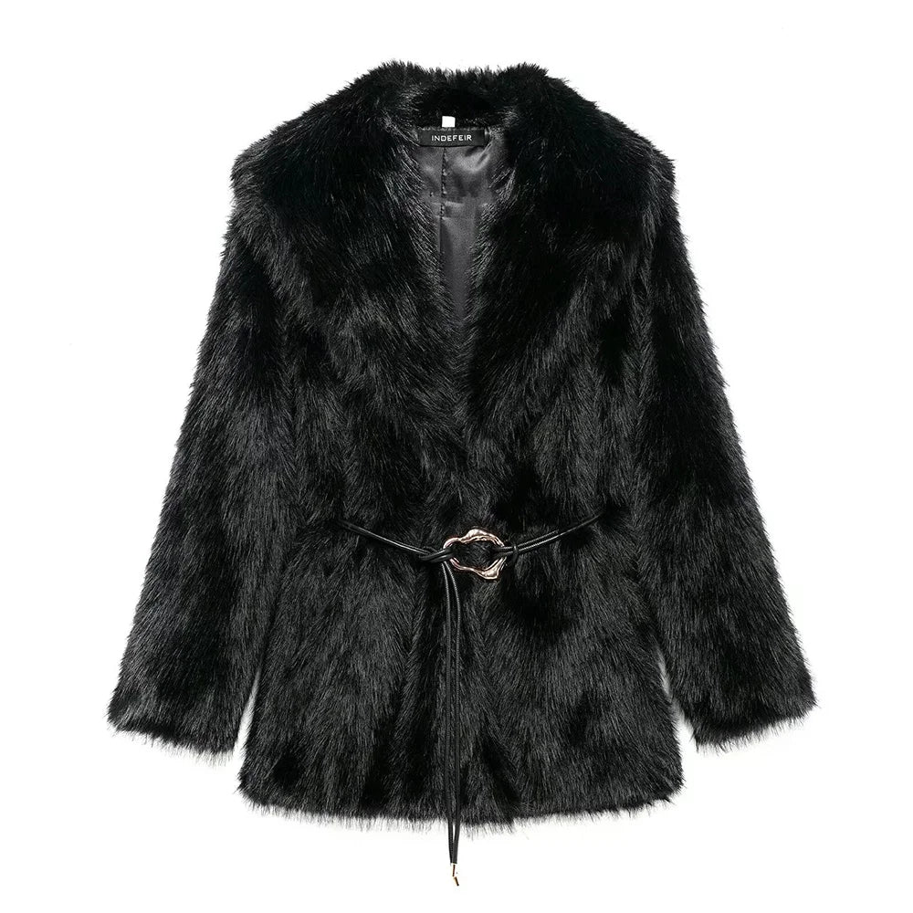 Lune London | Coat - Elegant and Comfortable Long Sleeve Jacket for All Seasons