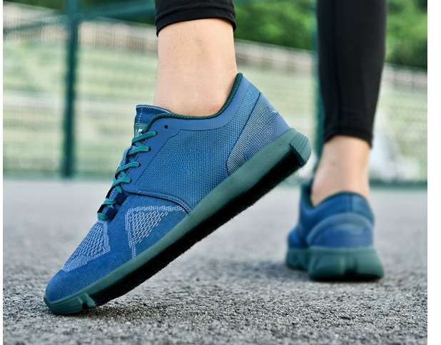 Lune London | Black sneakers with CloudTec sole
