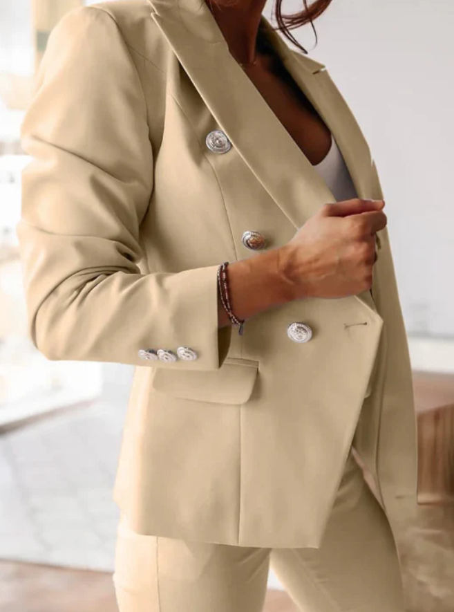 Lune London | Luxurious Suit and Pants