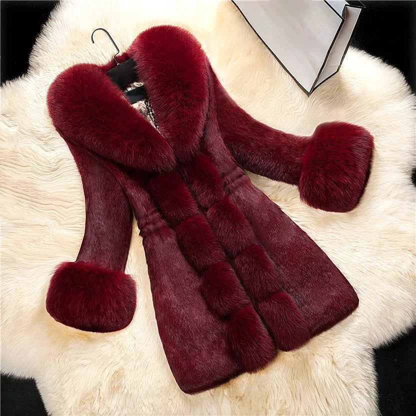 Lune London | Winter Long with Contrast Collar for Women Ideal for The Cold Season