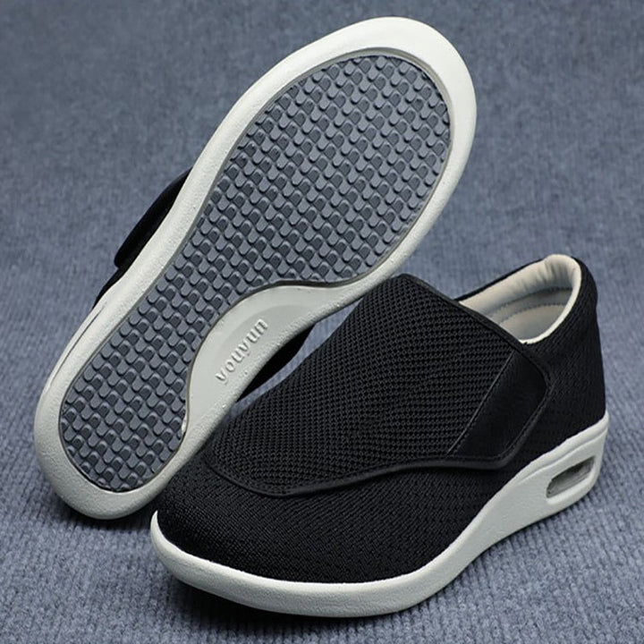 Lune London | Wide orthopedic shoes for diabetics