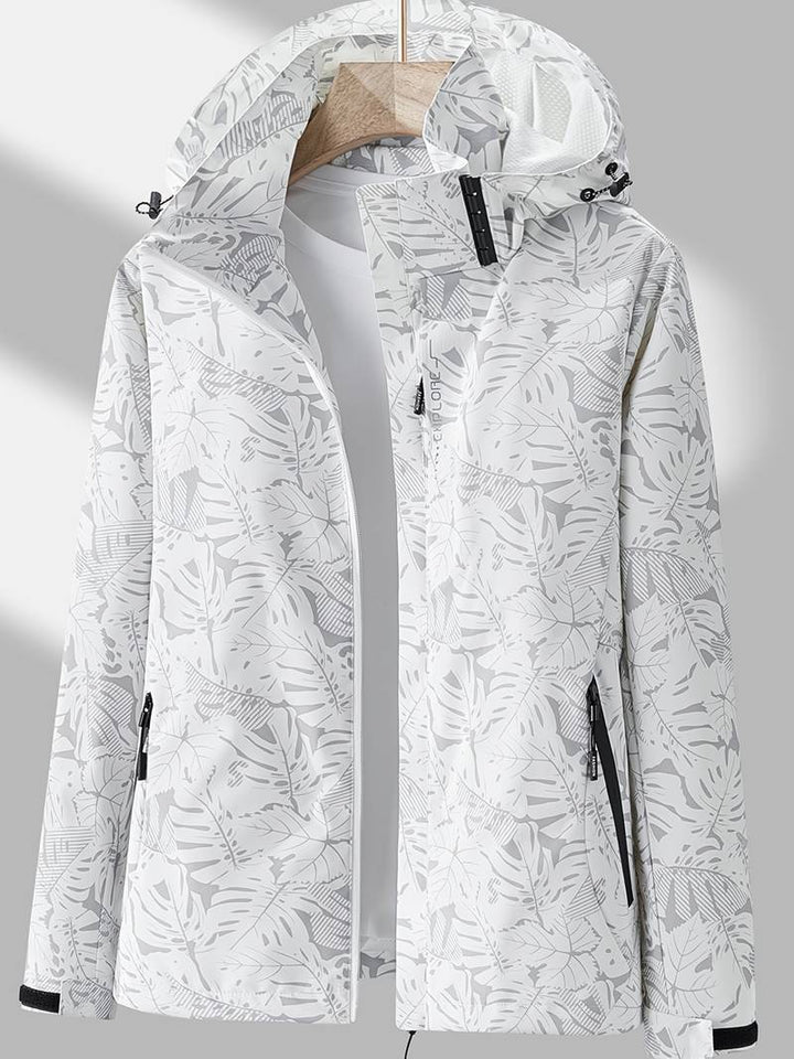 Lune London | Waterproof and windproof jacket - Stylish protection for daily use and adventures