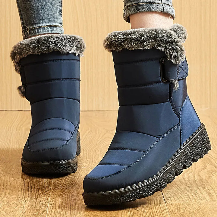 Lune London | Waterproof winter boots for women with fur lining, ankle height