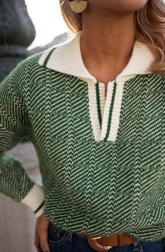 Lune London | Knitted Sweater with Contrast Collar Casual Fit Timeless and Comfortable