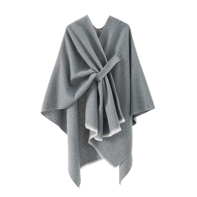 Lune London | Cashmere Poncho Retro & Stylish