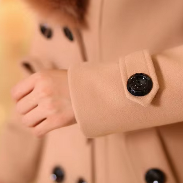 Chic und Stil | Coat - Wool blend - Double breasted - Faux fur collar - Tailored fit