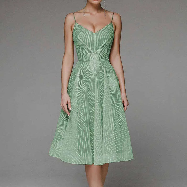 Lune London | Elegant Dress with Open Back