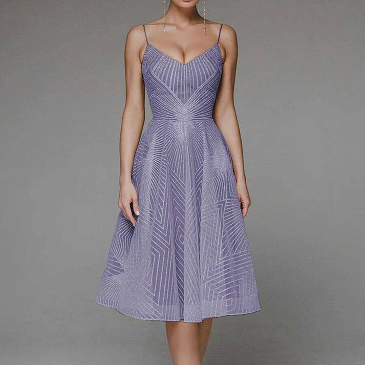 Lune London | Elegant Dress with Open Back