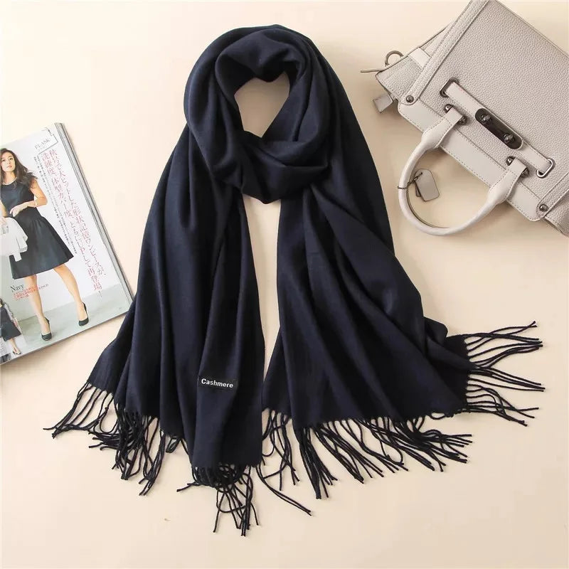 Lune London | Elegant and Warm Scarf for Women