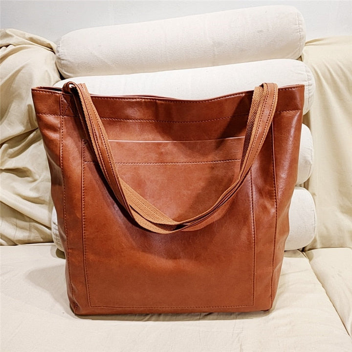 Chic Und Stil | A Bag That Lasts A Lifetime Sustainable and Elegant