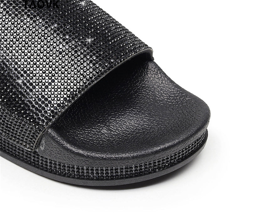 Chic und Stil | Crystal Diamond Slides with Embellishment Sandals