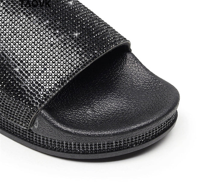 Chic und Stil | Crystal Diamond Slides with Embellishment Sandals