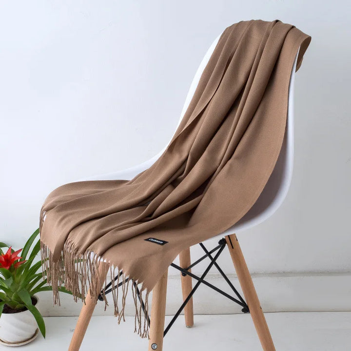 Lune London | Elegant and Warm Scarf for Women