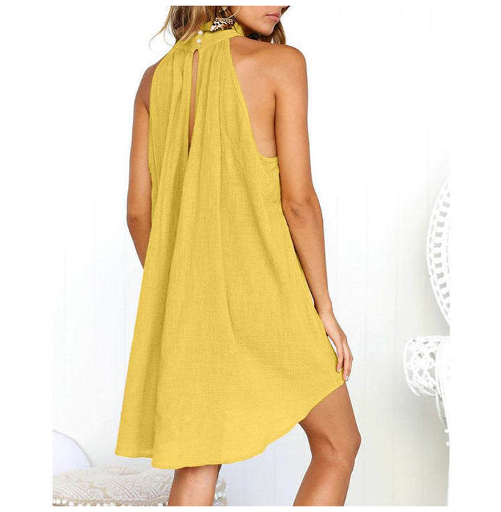 Lune London | Summery Sleeveless Dress with Collar and Light Pleats
