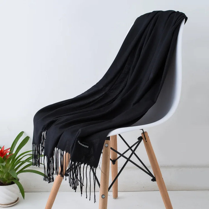 Lune London | Elegant and Warm Scarf for Women