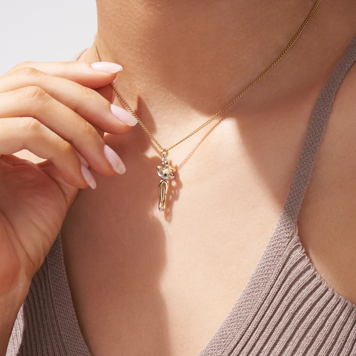 Lune London | Love Hug Necklace