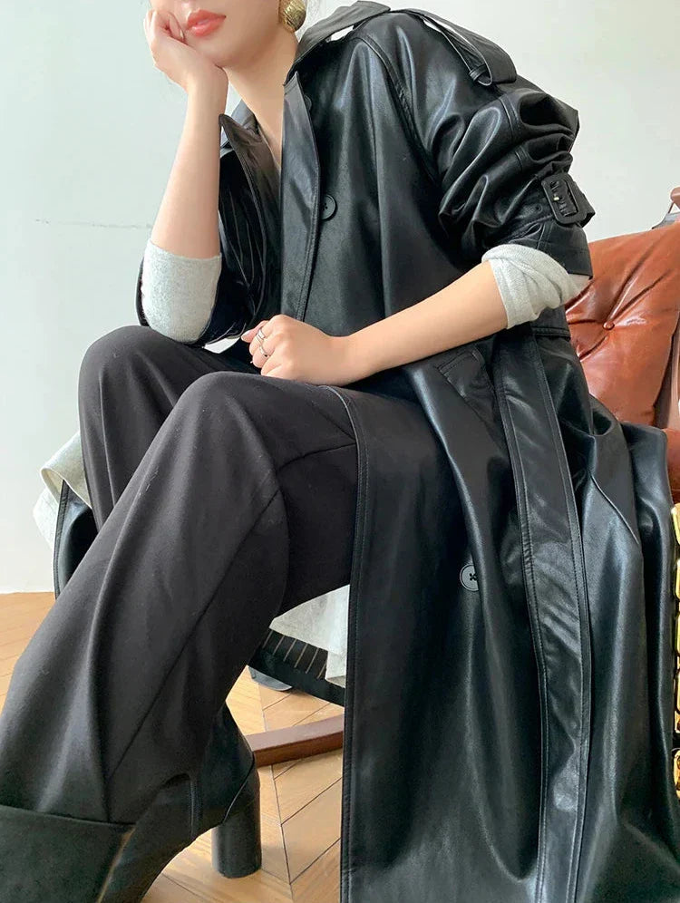 Lune London | Women's jacket - Timeless leather look with elegant details