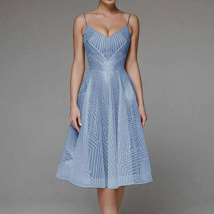 Lune London | Elegant Dress with Open Back