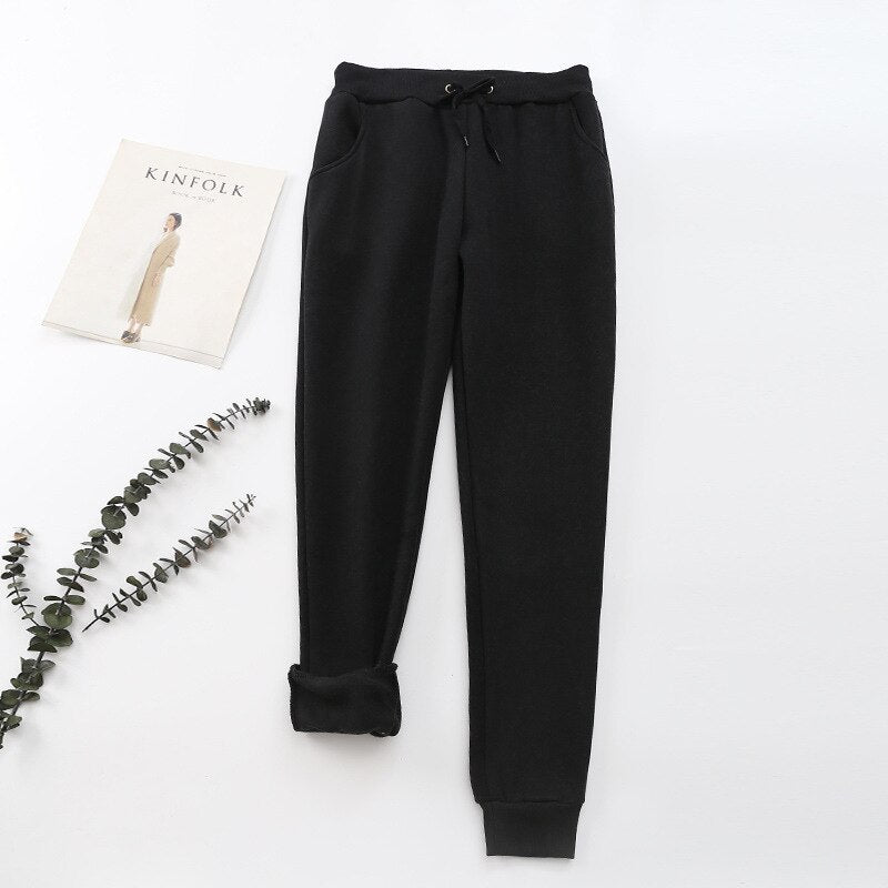 Lune London | COZYFIT | Comfortable training pants | Trendy loungewear