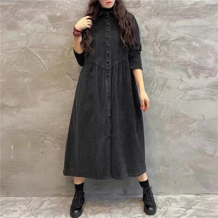Lune London | Pocket coat: versatile coat with buttons and pockets